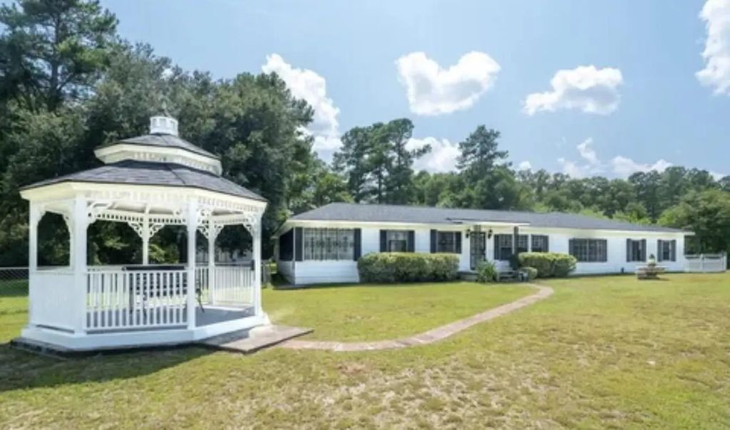 5307 Edisto River Road, Branchville