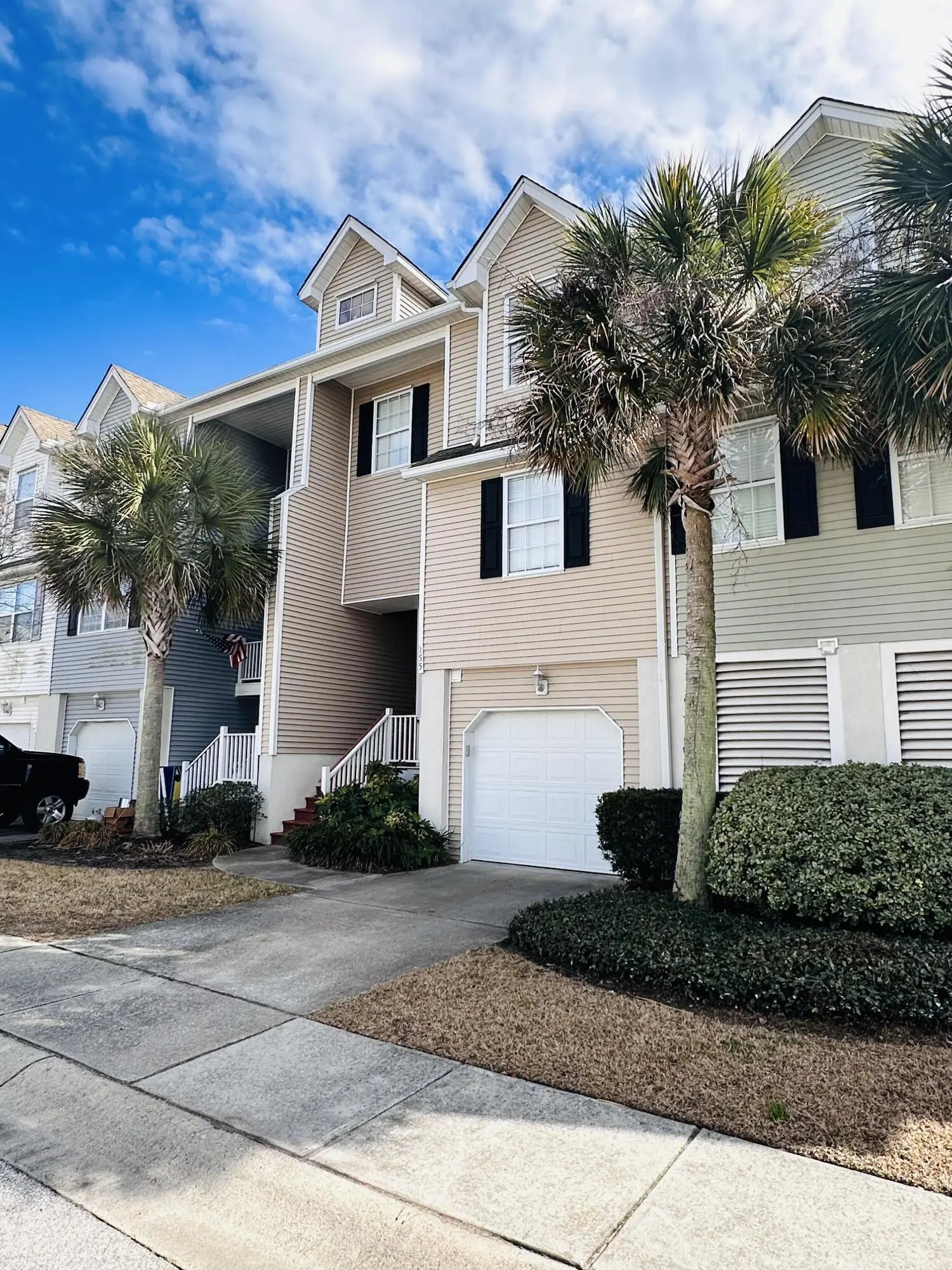 Photo of Listing #25009260