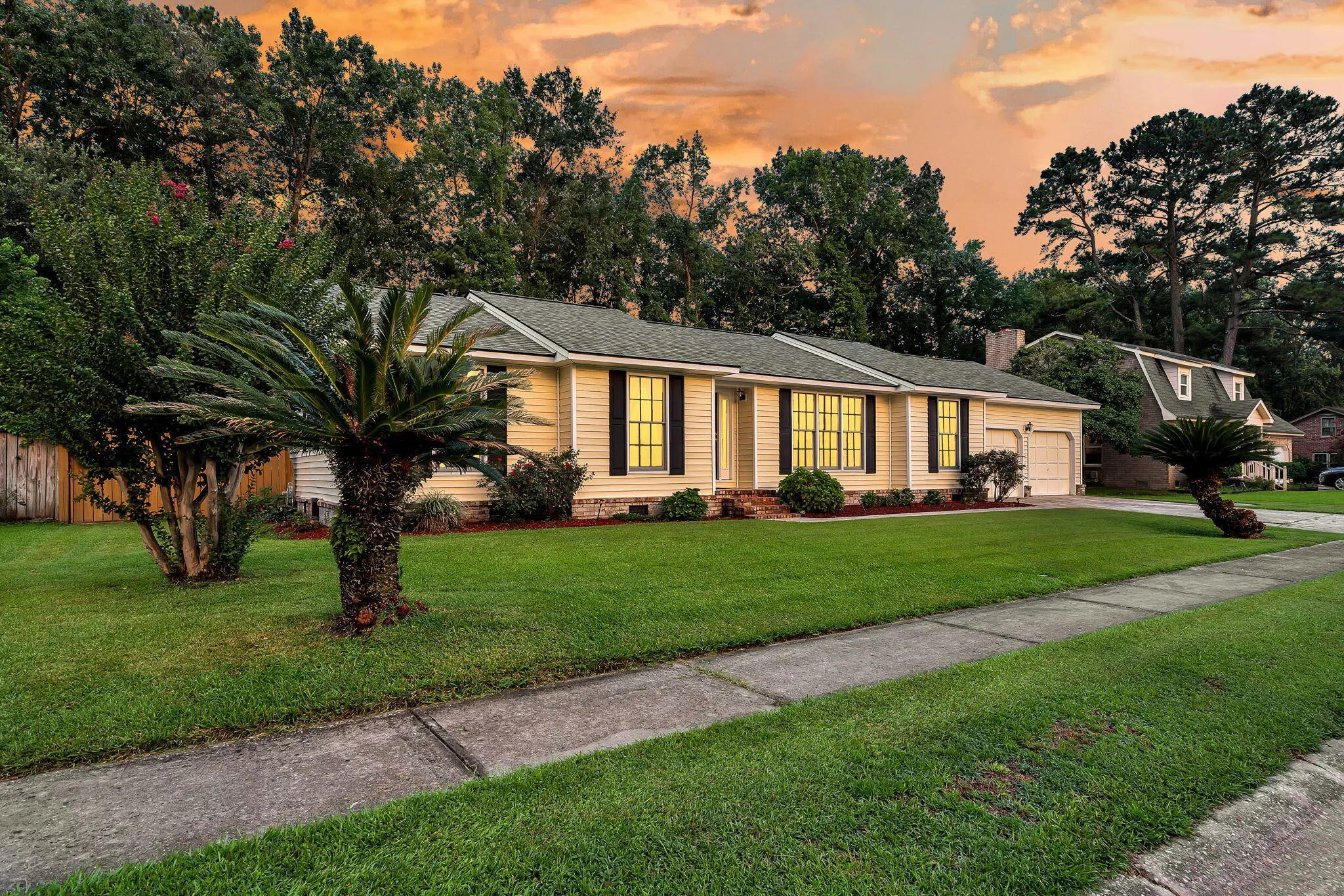 Photo of Listing #25020101