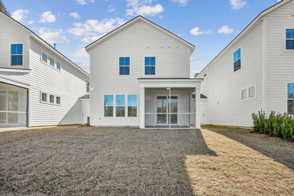 422 Queenview Lane, Charleston