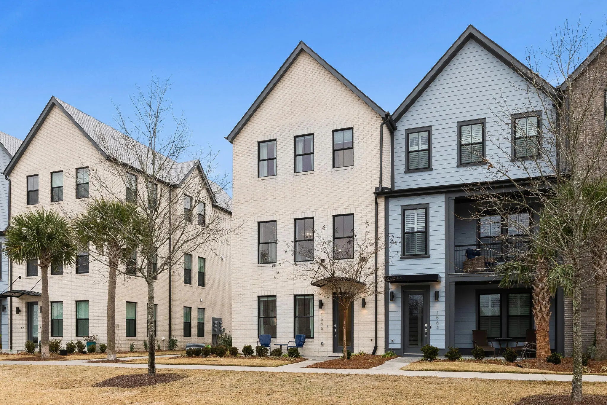 Photo of Listing #25003843