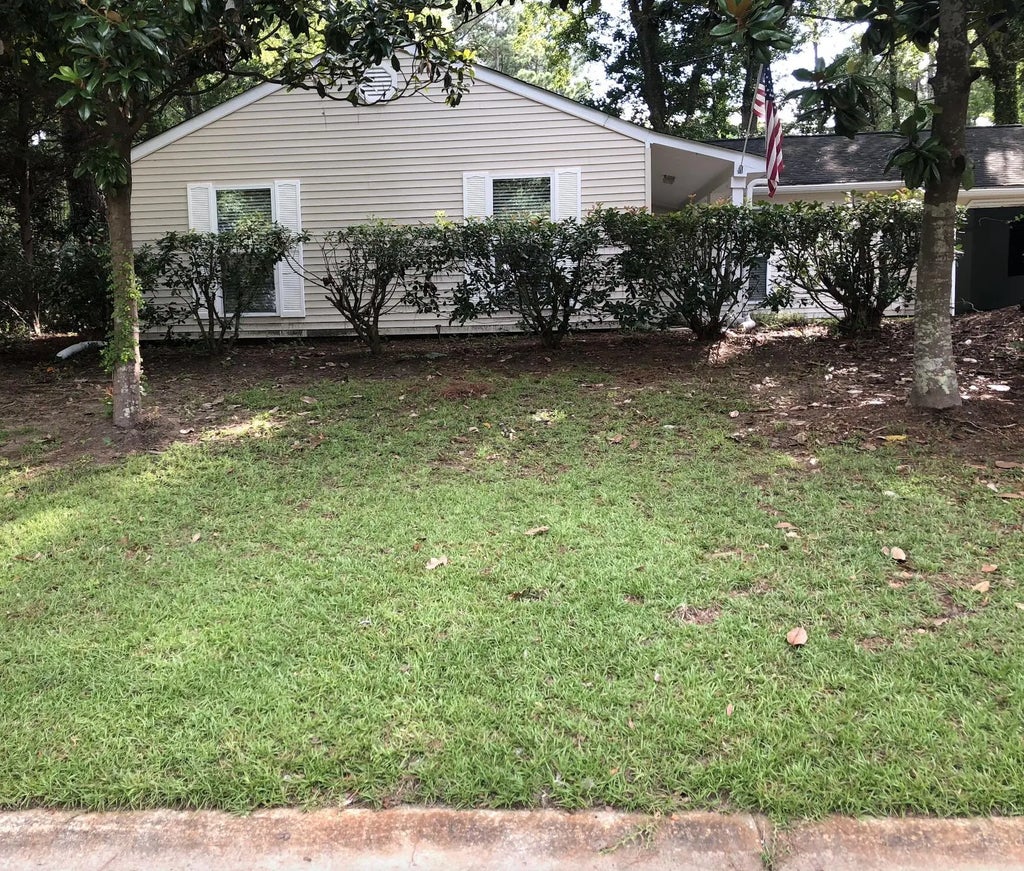 1693 Nantahala Boulevard, Mount Pleasant