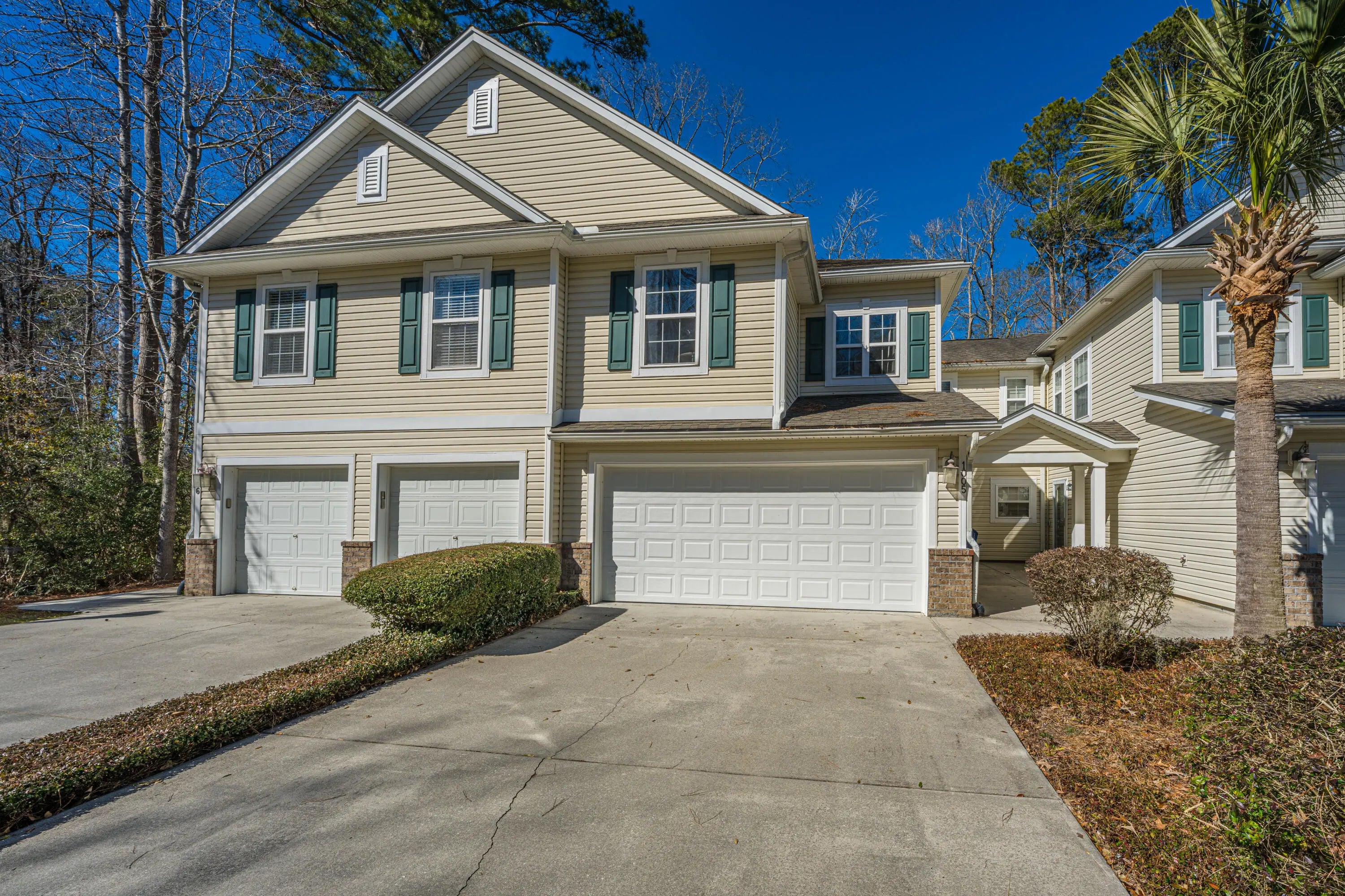 Photo of Listing #26003343