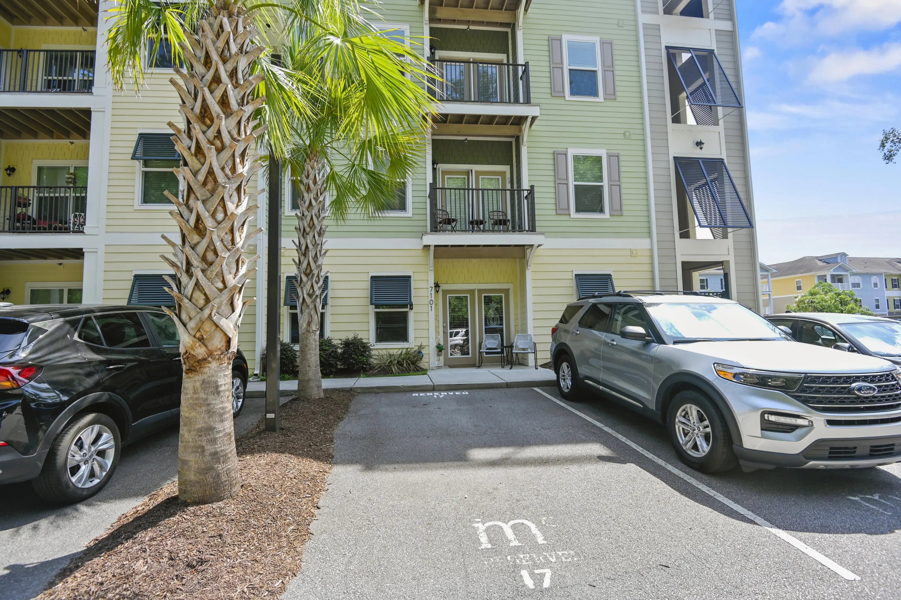 Photo of Listing #25011812