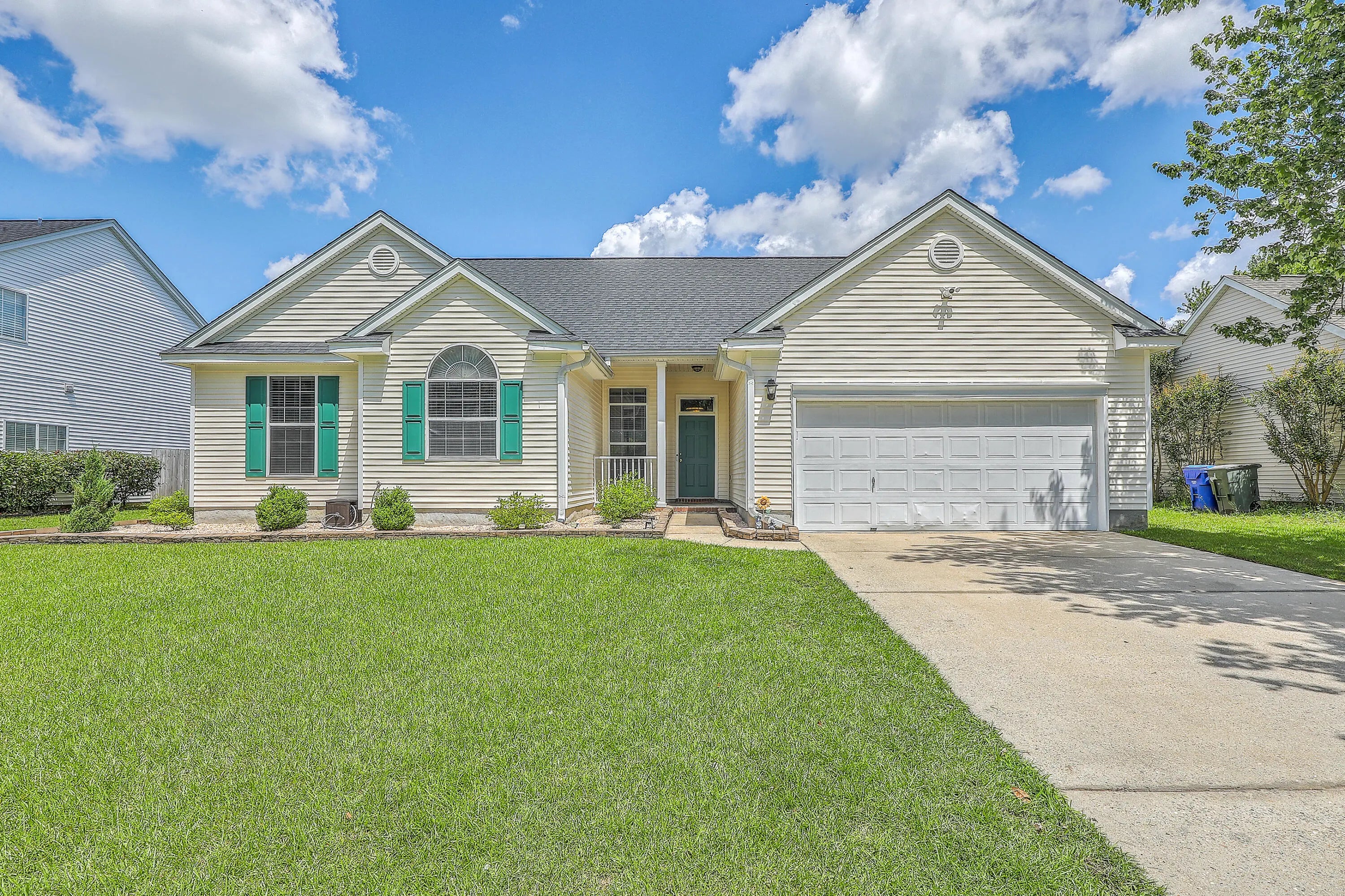 Photo of Listing #25013422