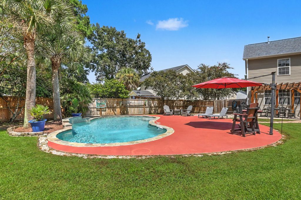104 Arithmetic Court, Ladson