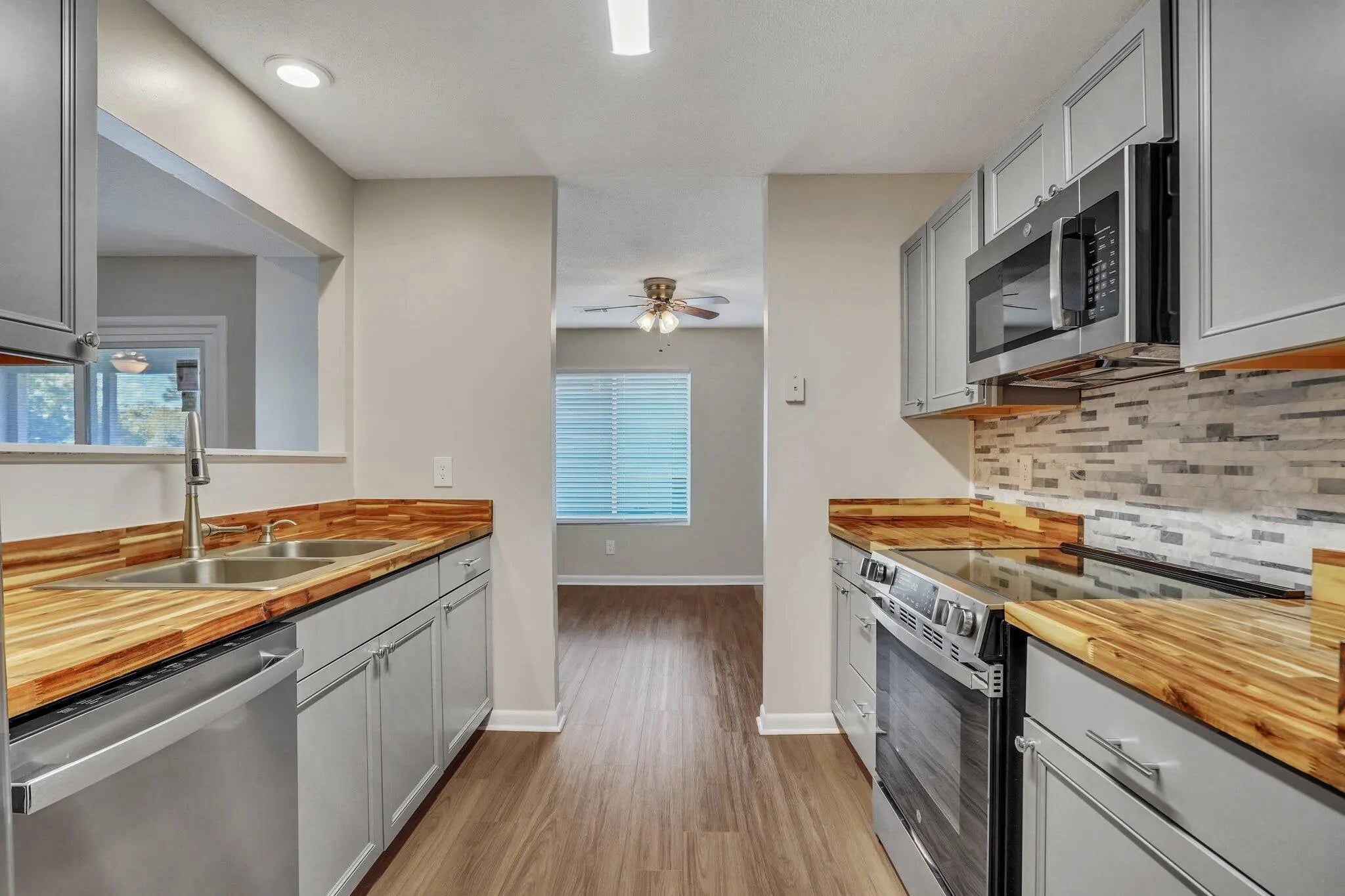 Photo of Listing #24027250