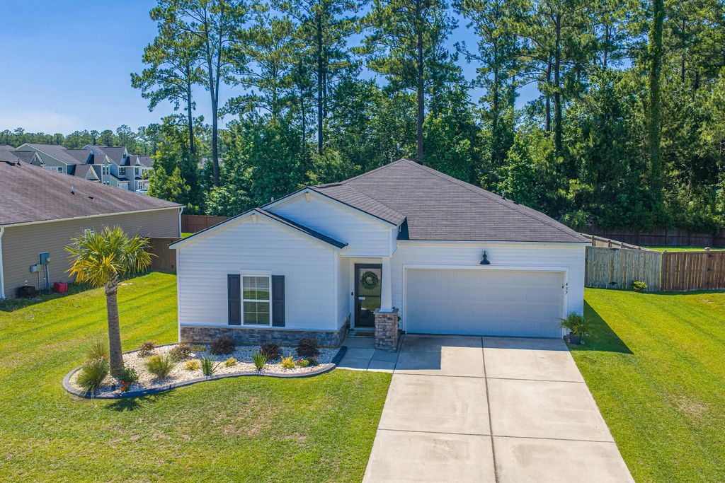 437 Spanish Wells Road, Summerville