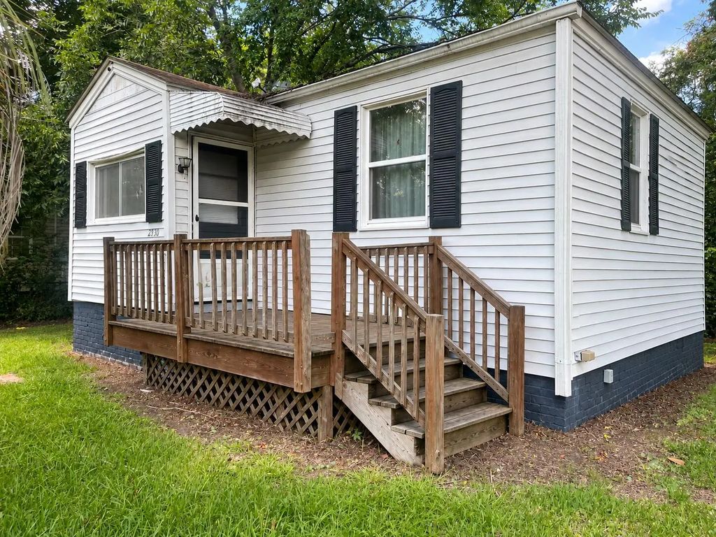 2730 Constitution Avenue, North Charleston