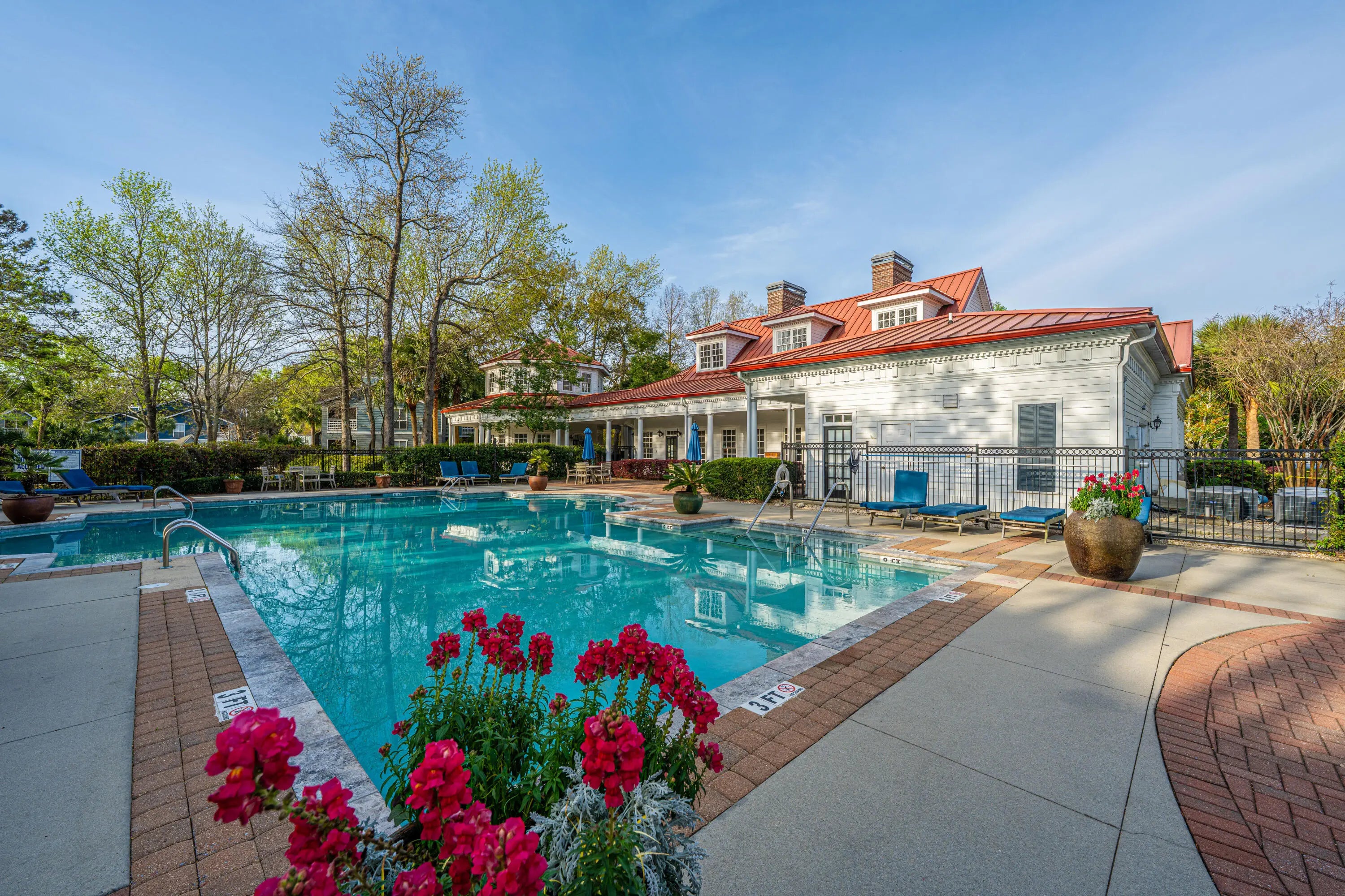 Photo of Listing #25008675