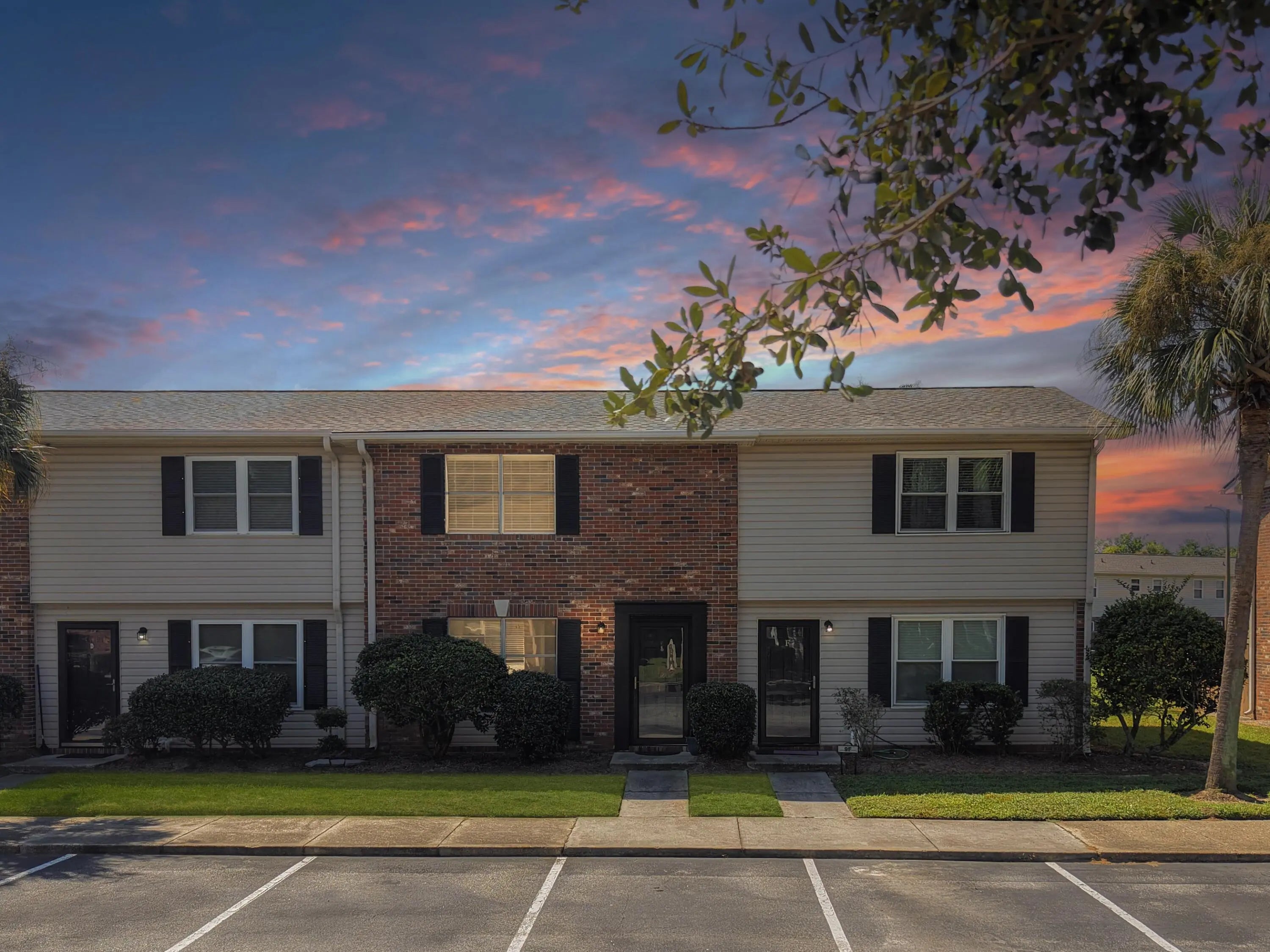 Photo of Listing #25032025