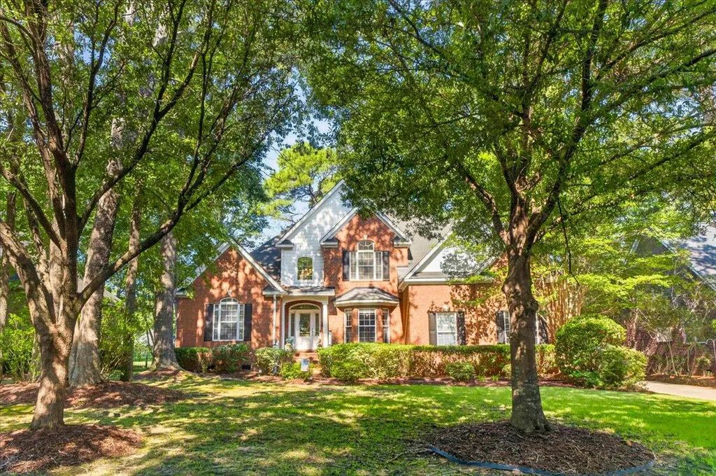 8843 E Fairway Woods Drive, North Charleston