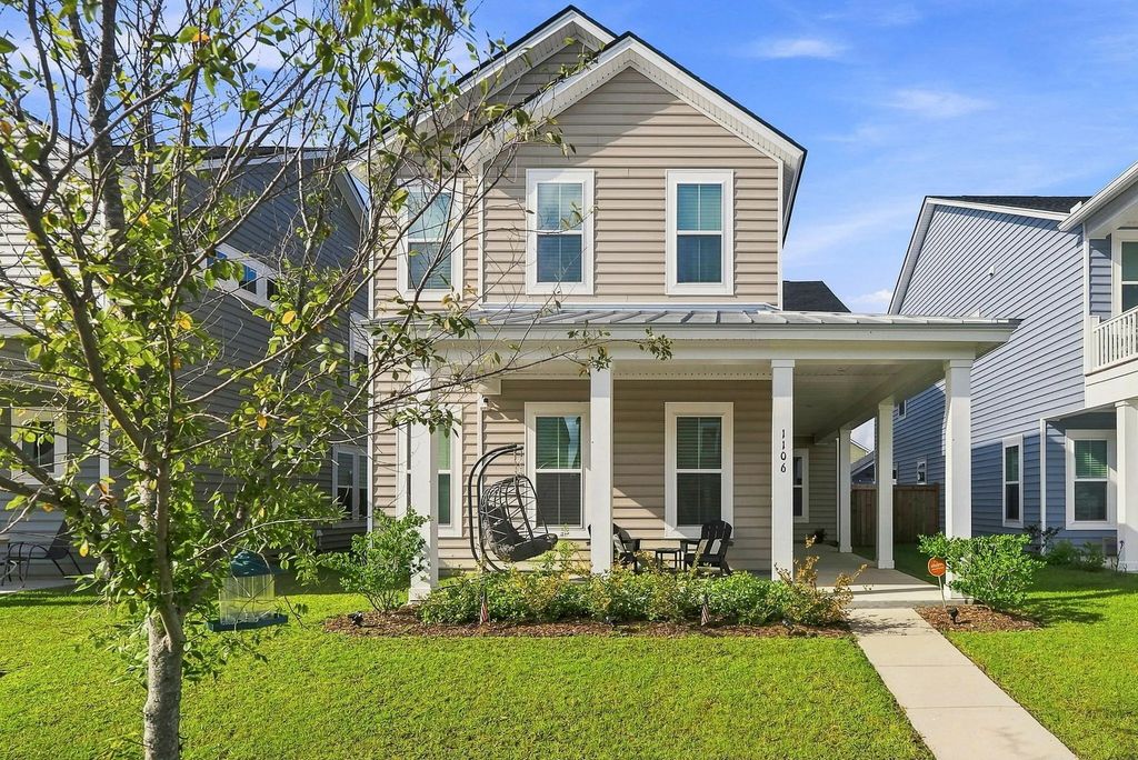 1106 Spotflower Street, Summerville