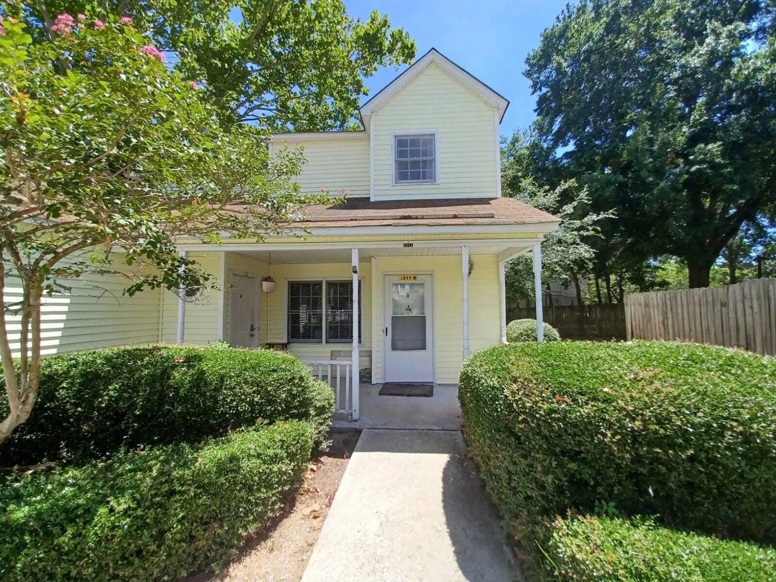 Photo of Listing #25015858