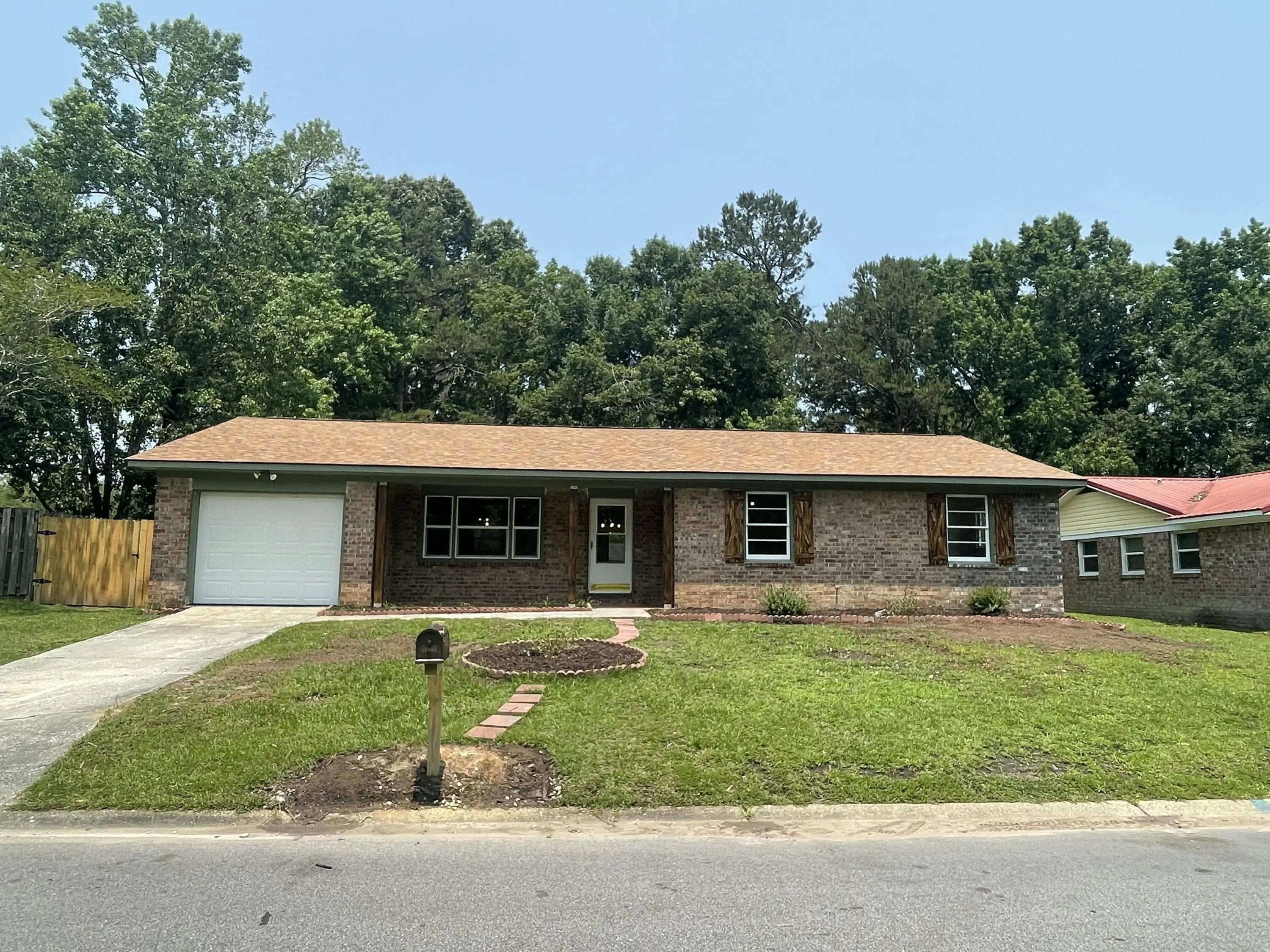 Photo of Listing #25015145