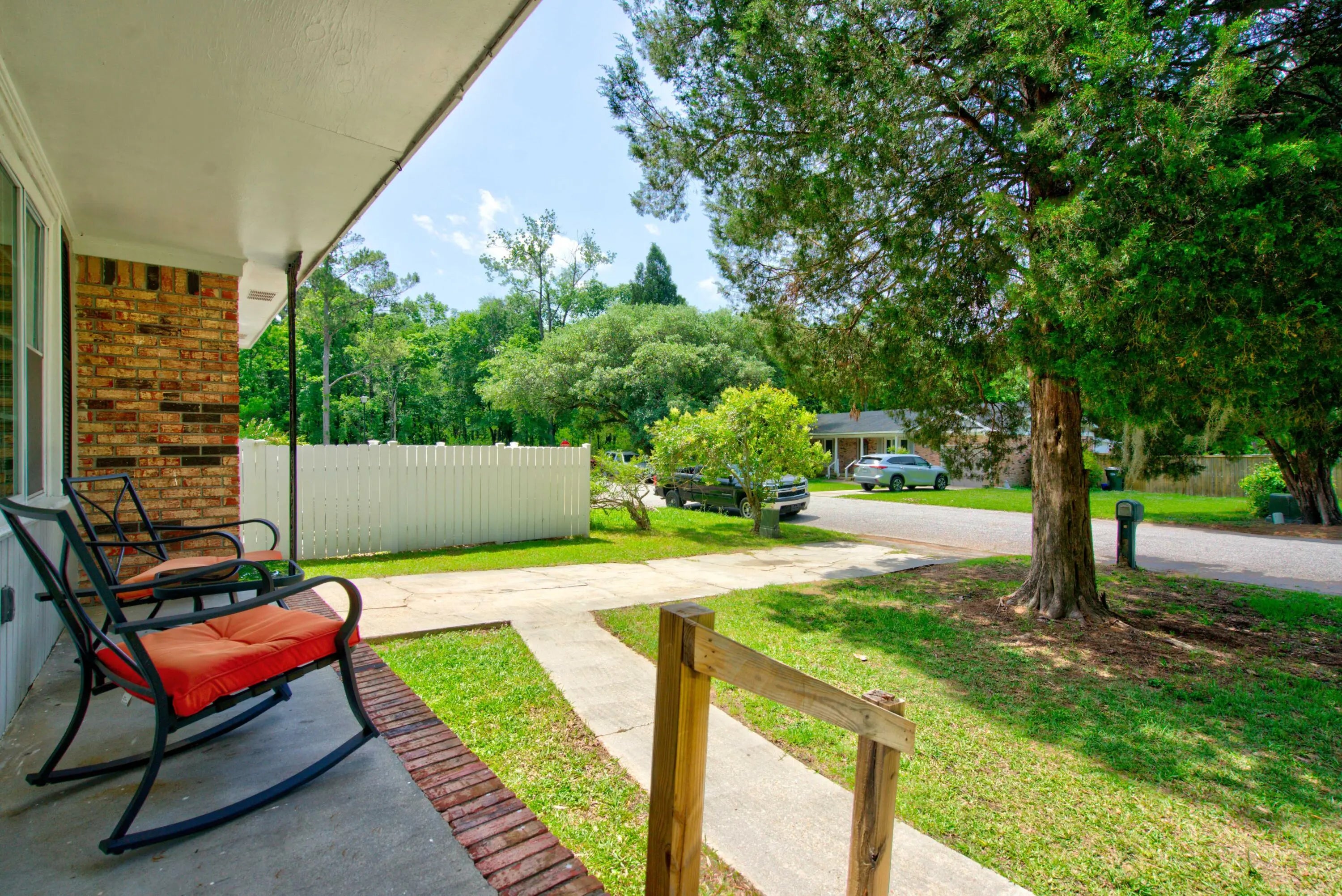 Photo of Listing #25013578