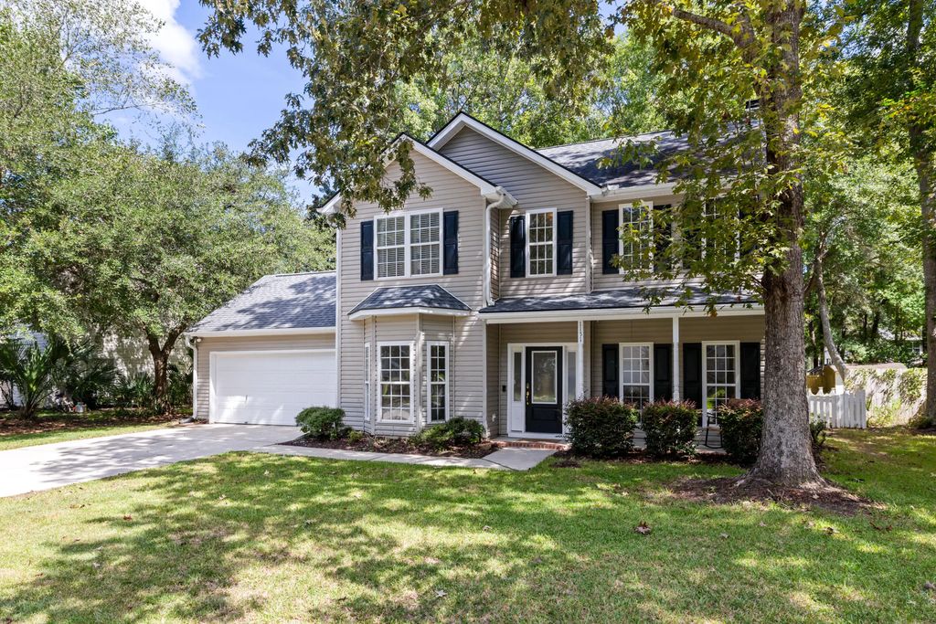 1151 Black Rush Circle, Mount Pleasant