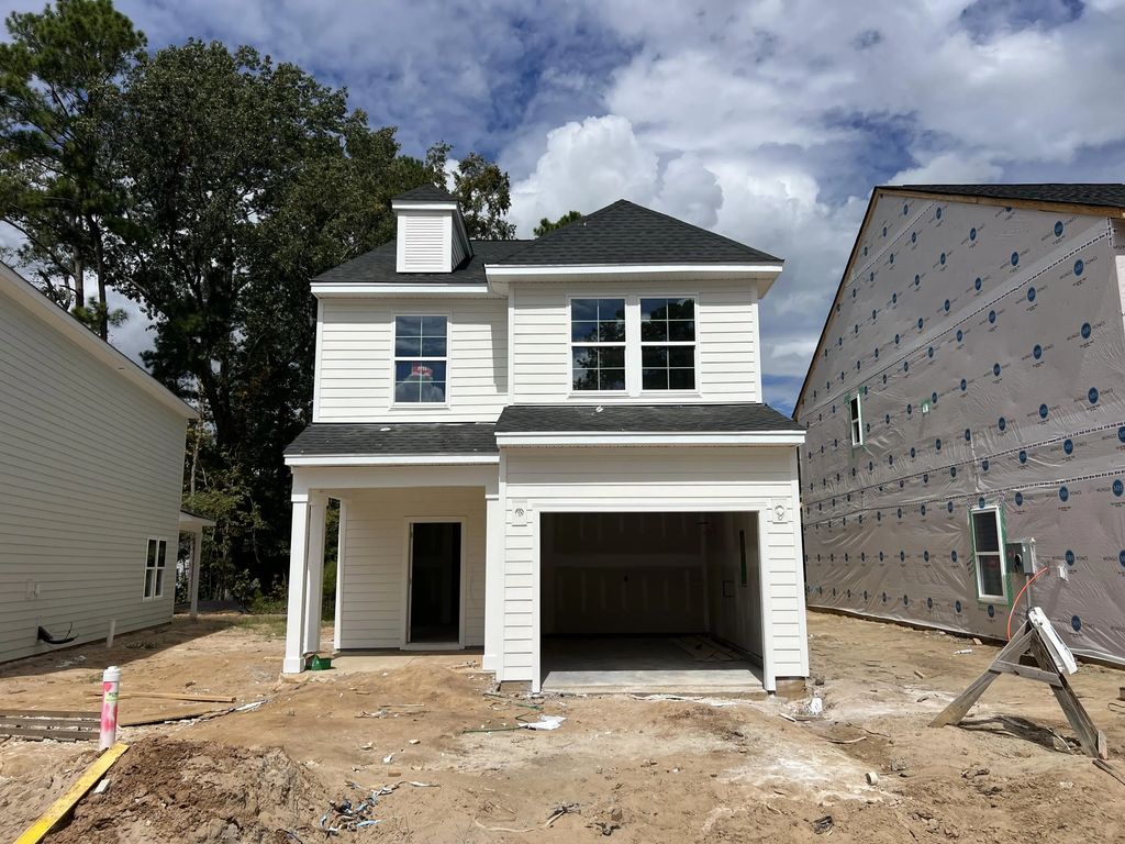 272 Central Creek Drive, Goose Creek