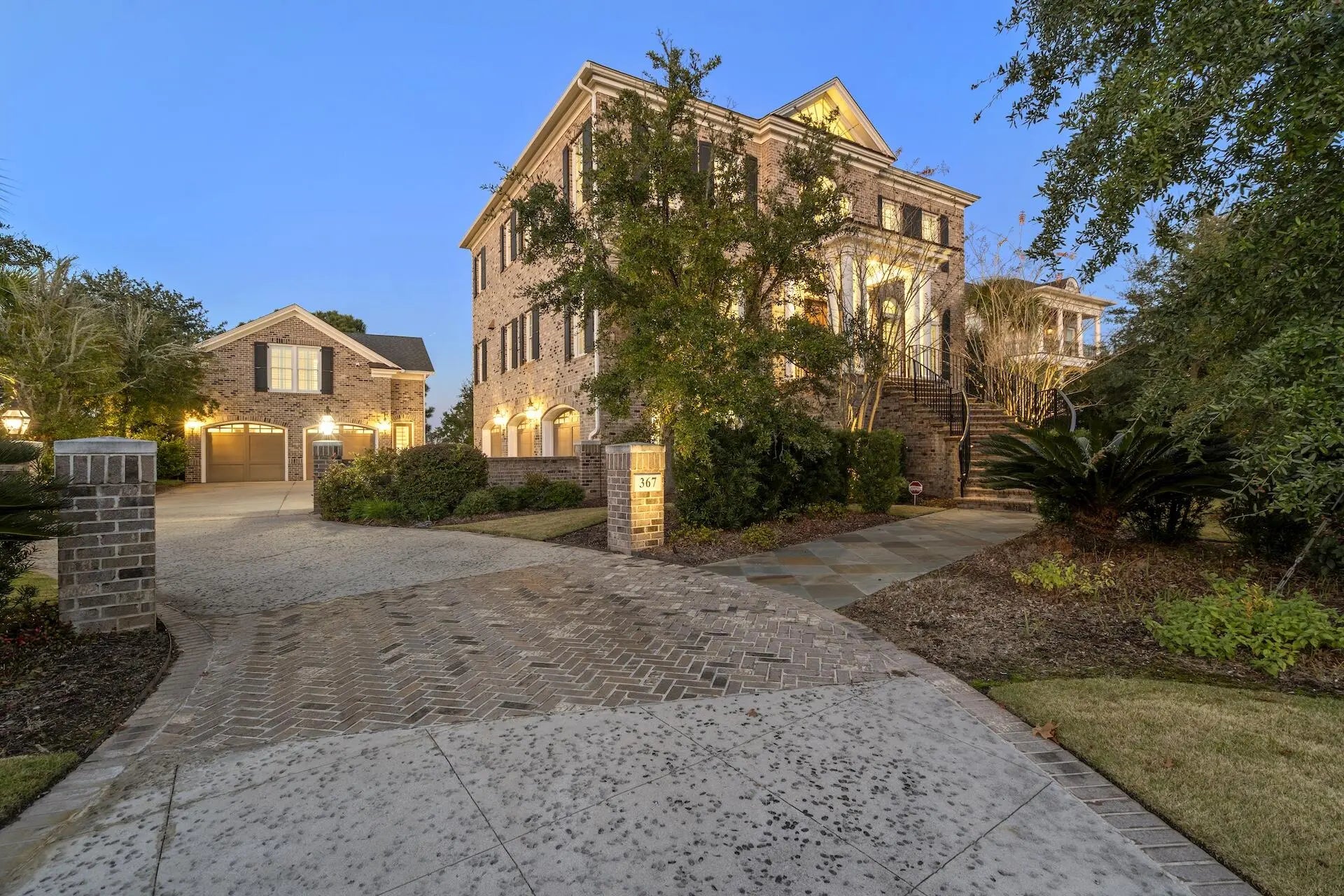 Photo of Listing #25028177