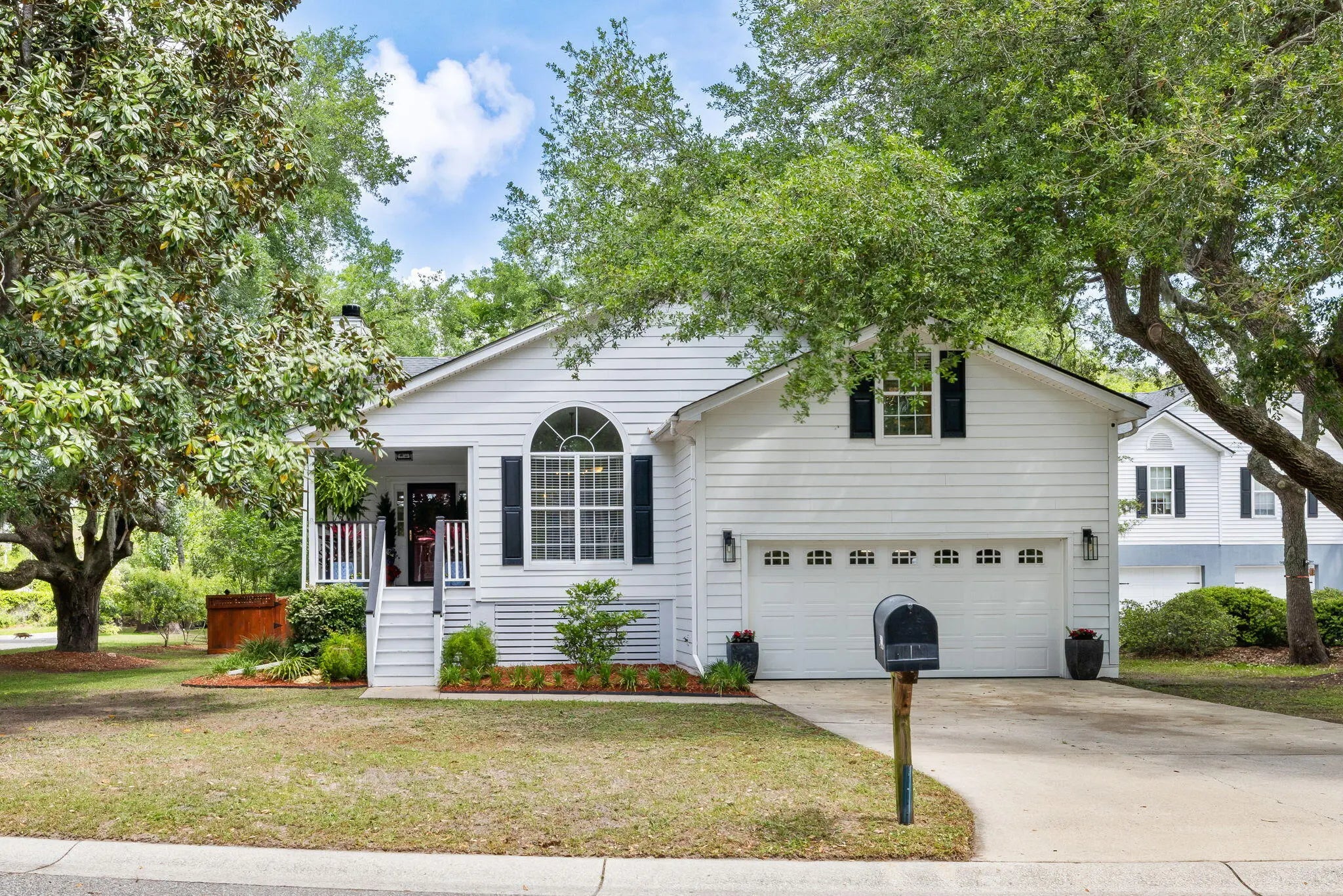 Photo of Listing #25013173