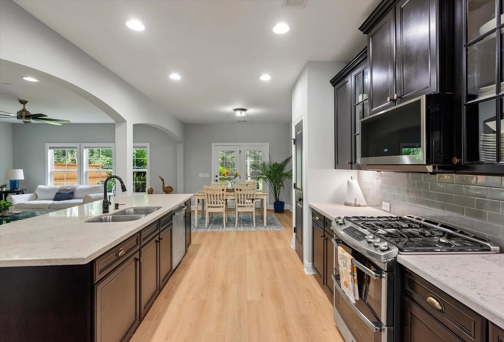 217 Gazania Way, Charleston
