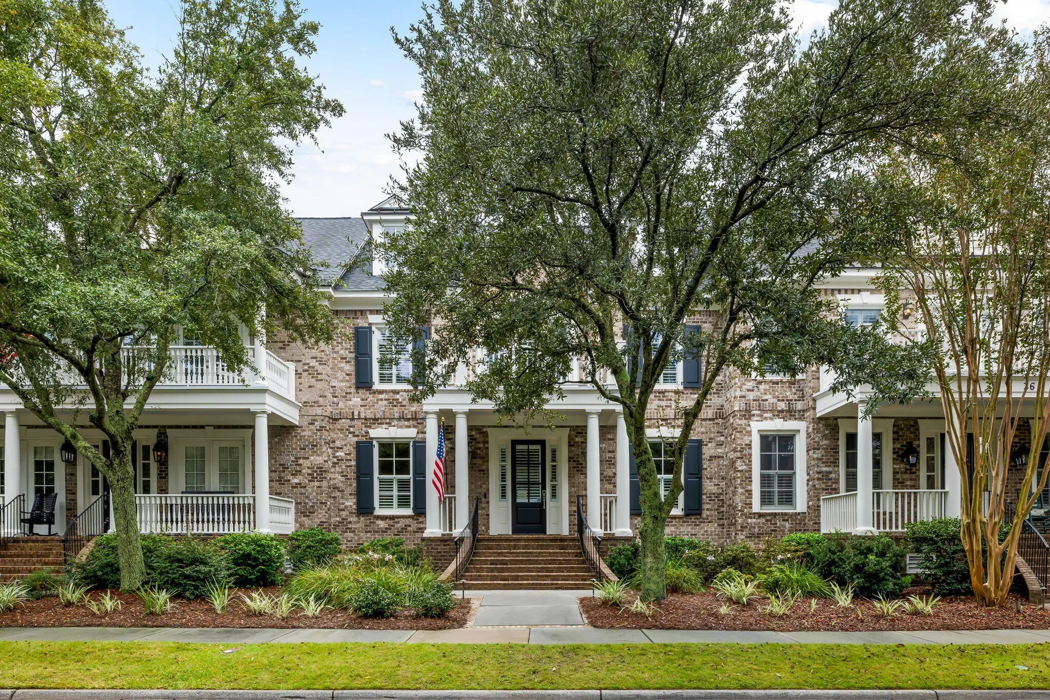 Photo of Listing #25027739