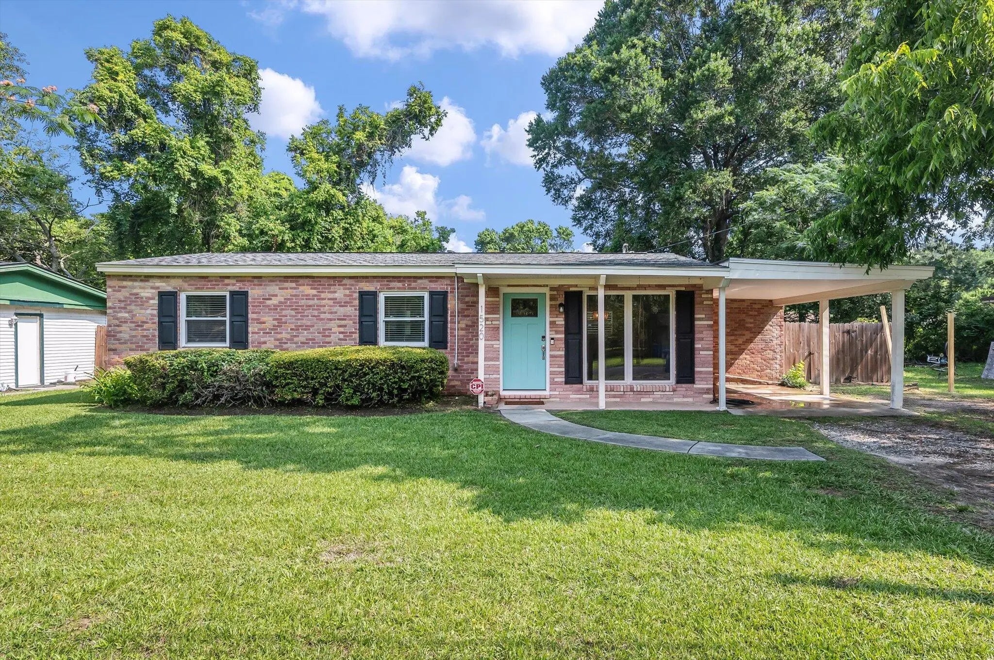 Photo of Listing #25016321