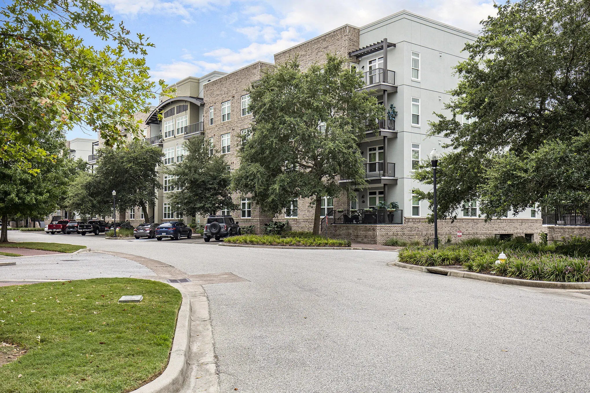 Photo of Listing #26003590