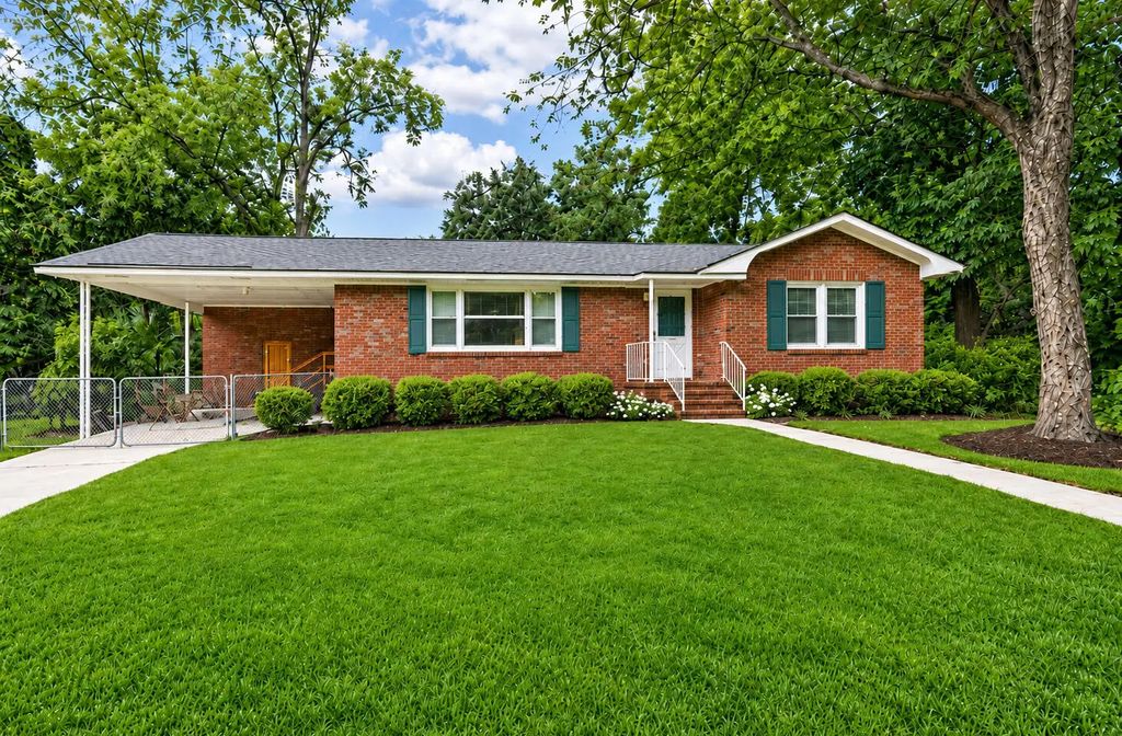 1905 Aichele Drive, North Charleston
