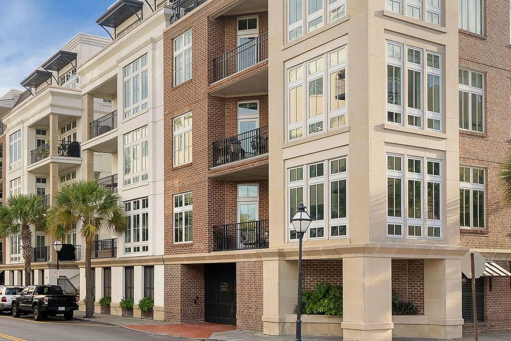 175 Concord Street Unit 304, Charleston