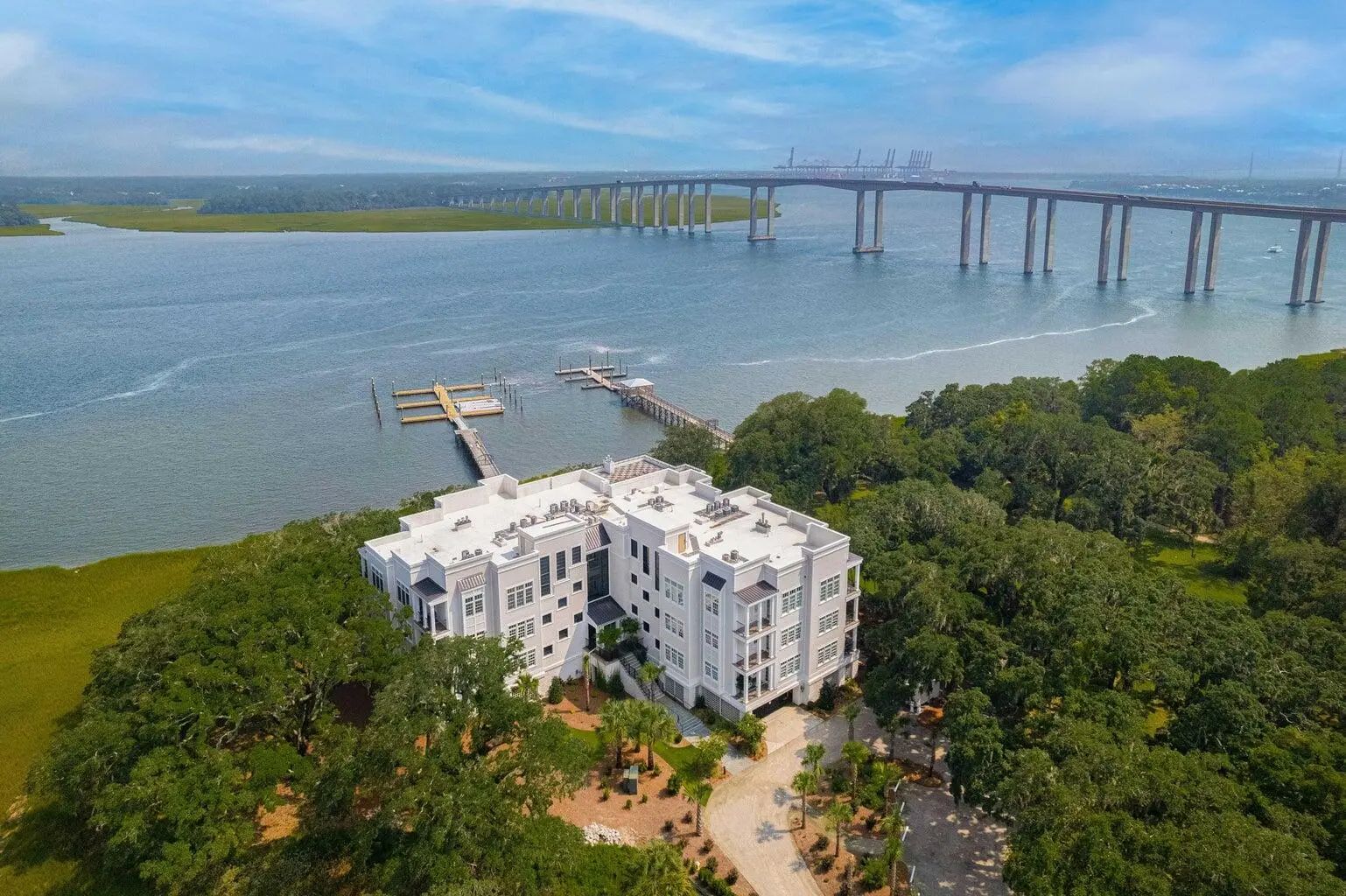 108 Fairbanks Oak Alley 201, Charleston, SC, 29492