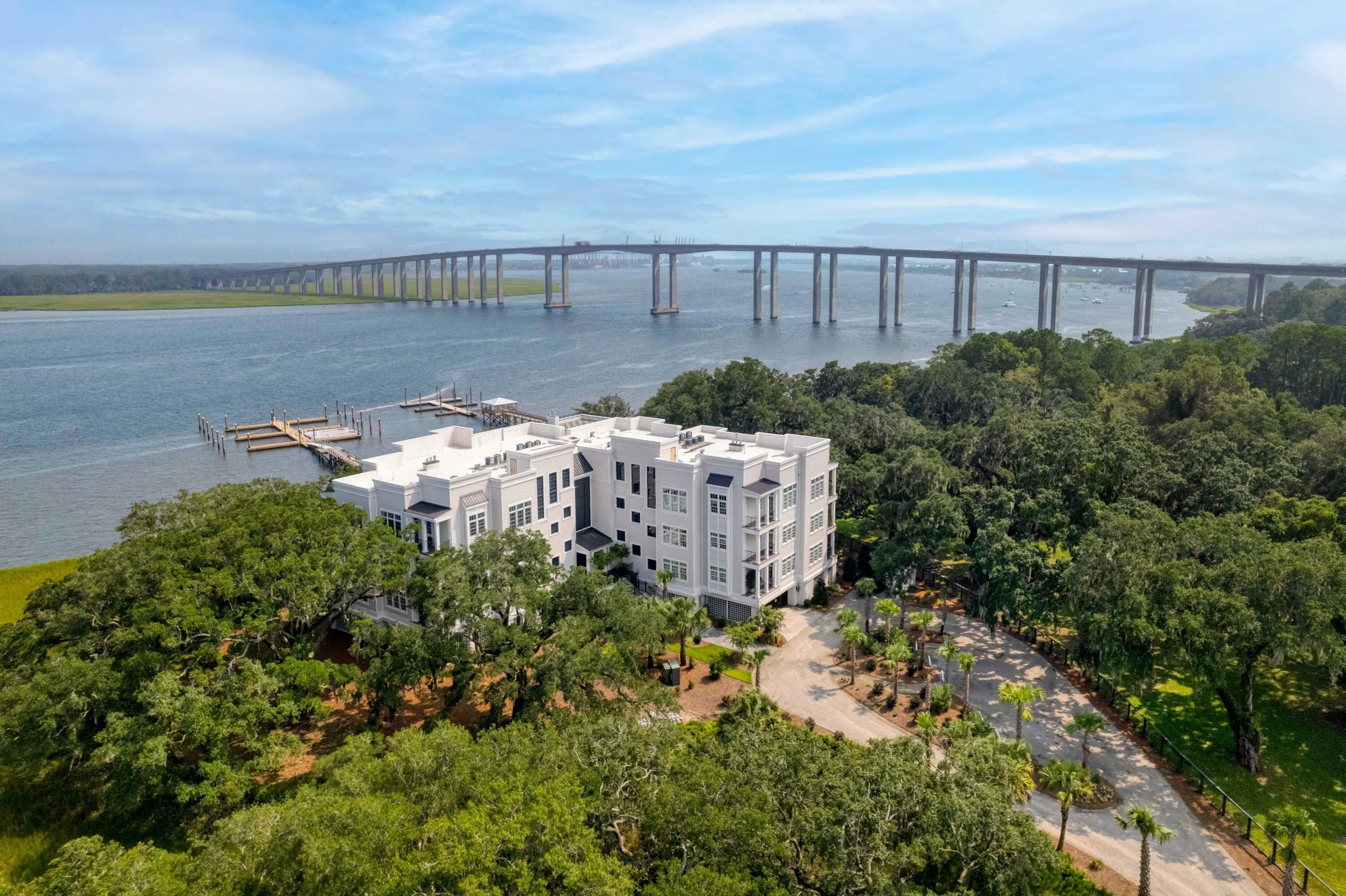 108 Fairbanks Oak Alley 201, Charleston, SC, 29492