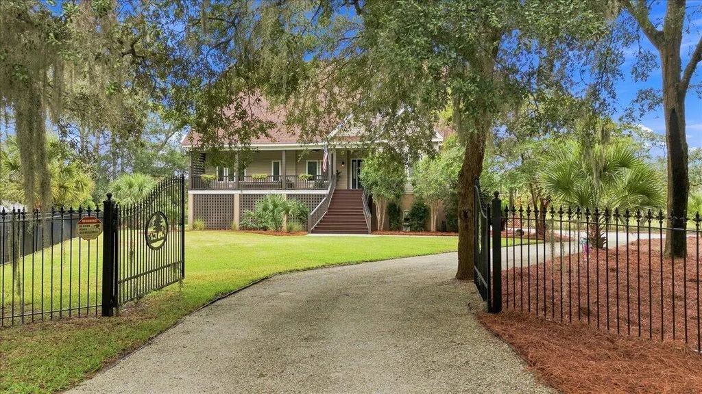 8539 Pope Landing Road, Edisto Island