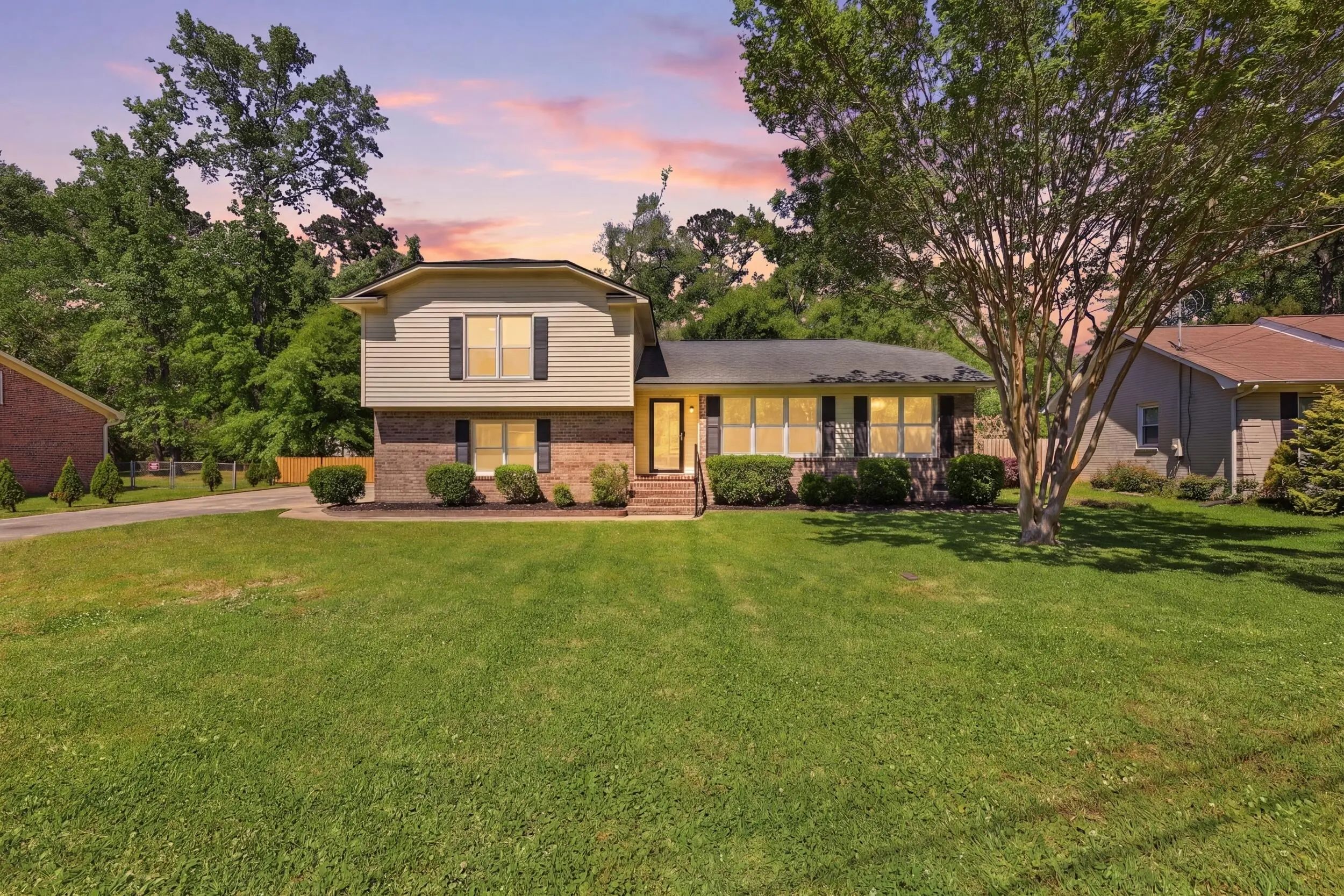 Photo of Listing #26010521