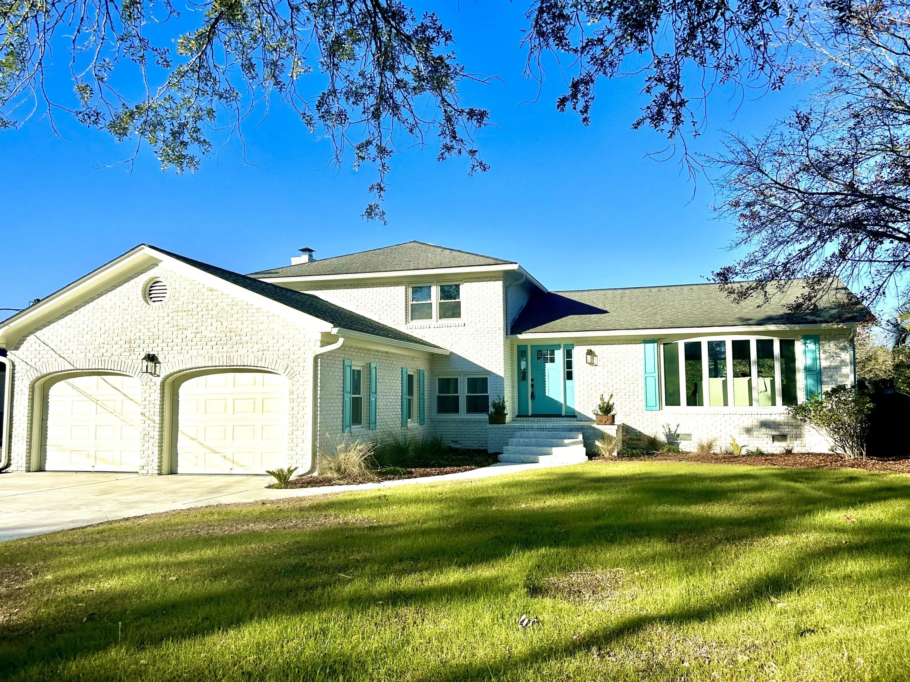 Photo of Listing #24027093