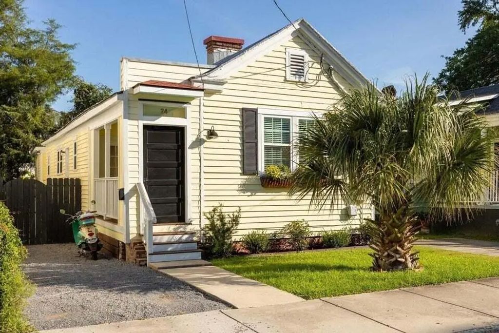 24 Cleveland Street, Charleston