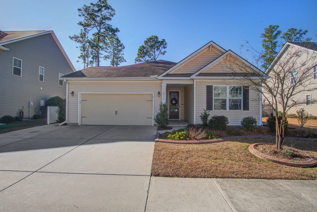 2511 Hummingbird Lane, Summerville
