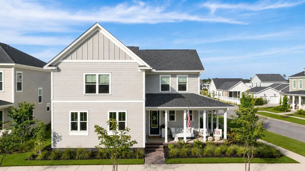 718 Triangle Lane, Summerville
