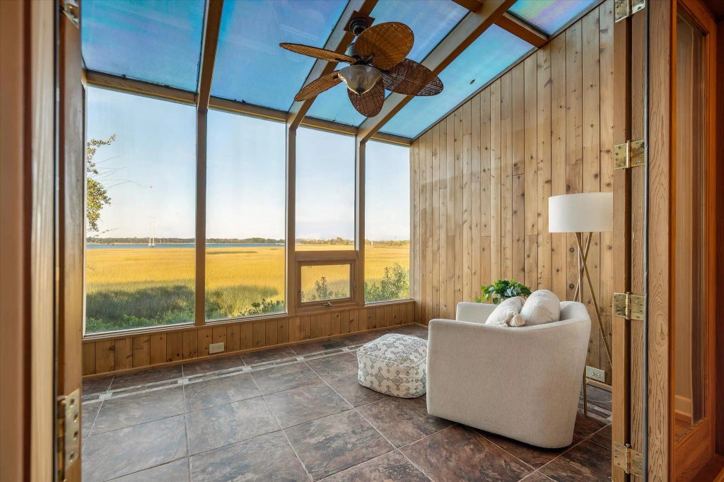 22 River Reach Way, Charleston