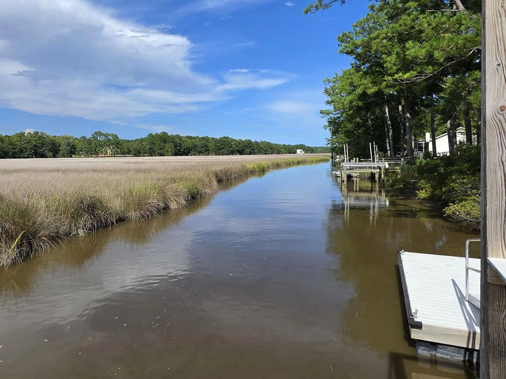 8593 Doar Road, Awendaw