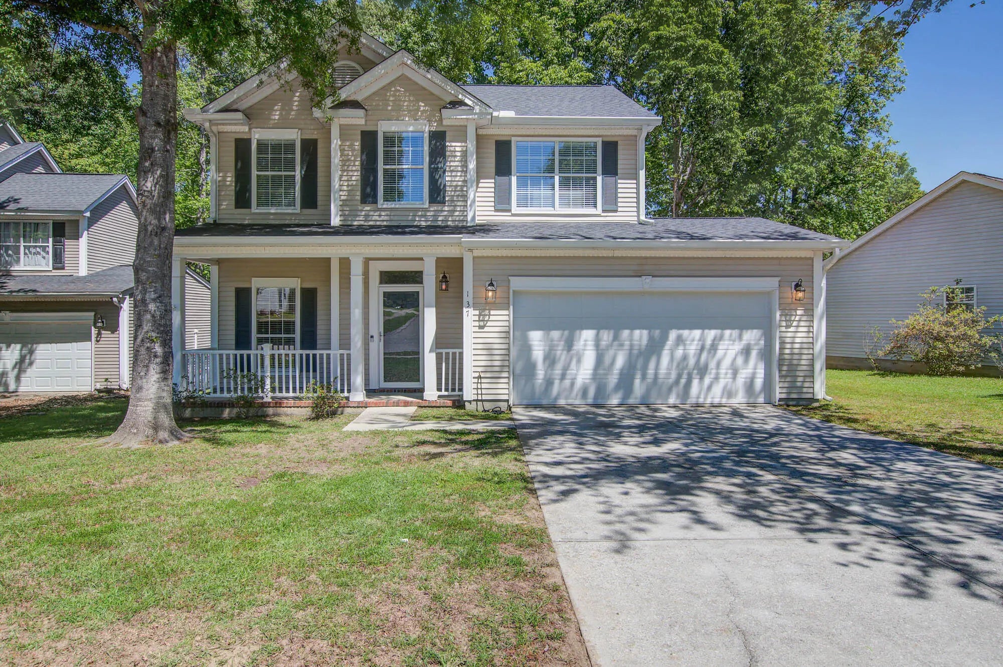 Photo of Listing #24030410