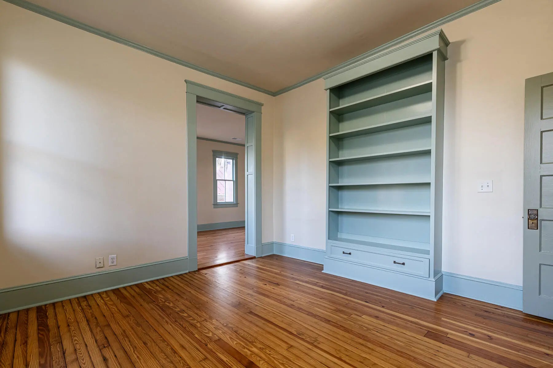 173 Tradd Street, Charleston, SC, 29401