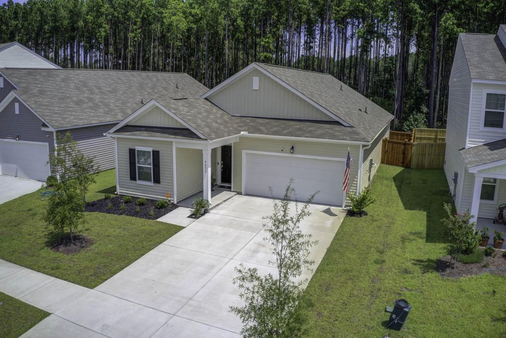 4451 Ocean Farm Drive, Summerville
