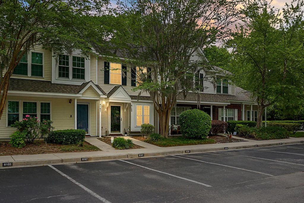 8169 Shadow Oak Drive, North Charleston