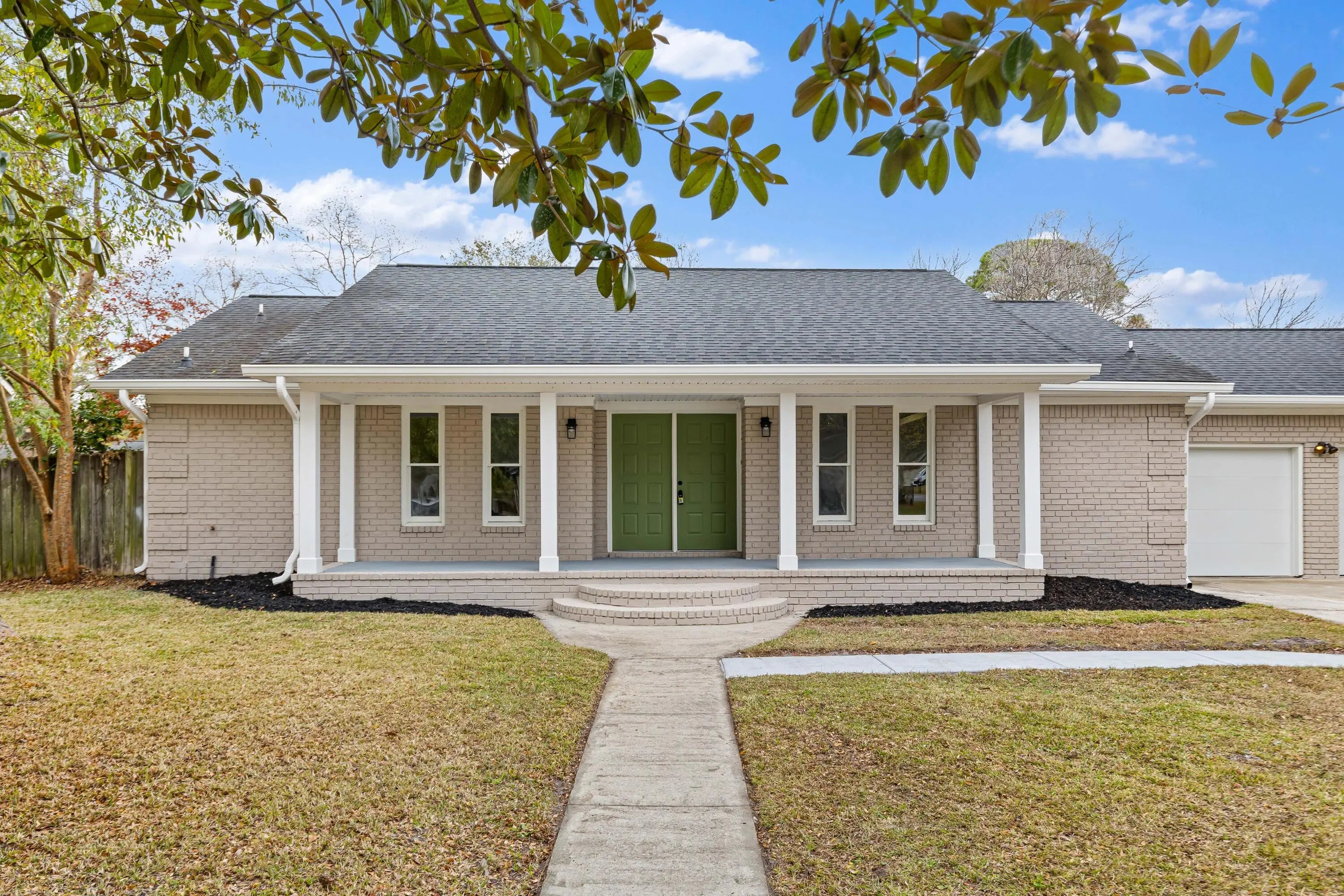 Photo of Listing #25031602