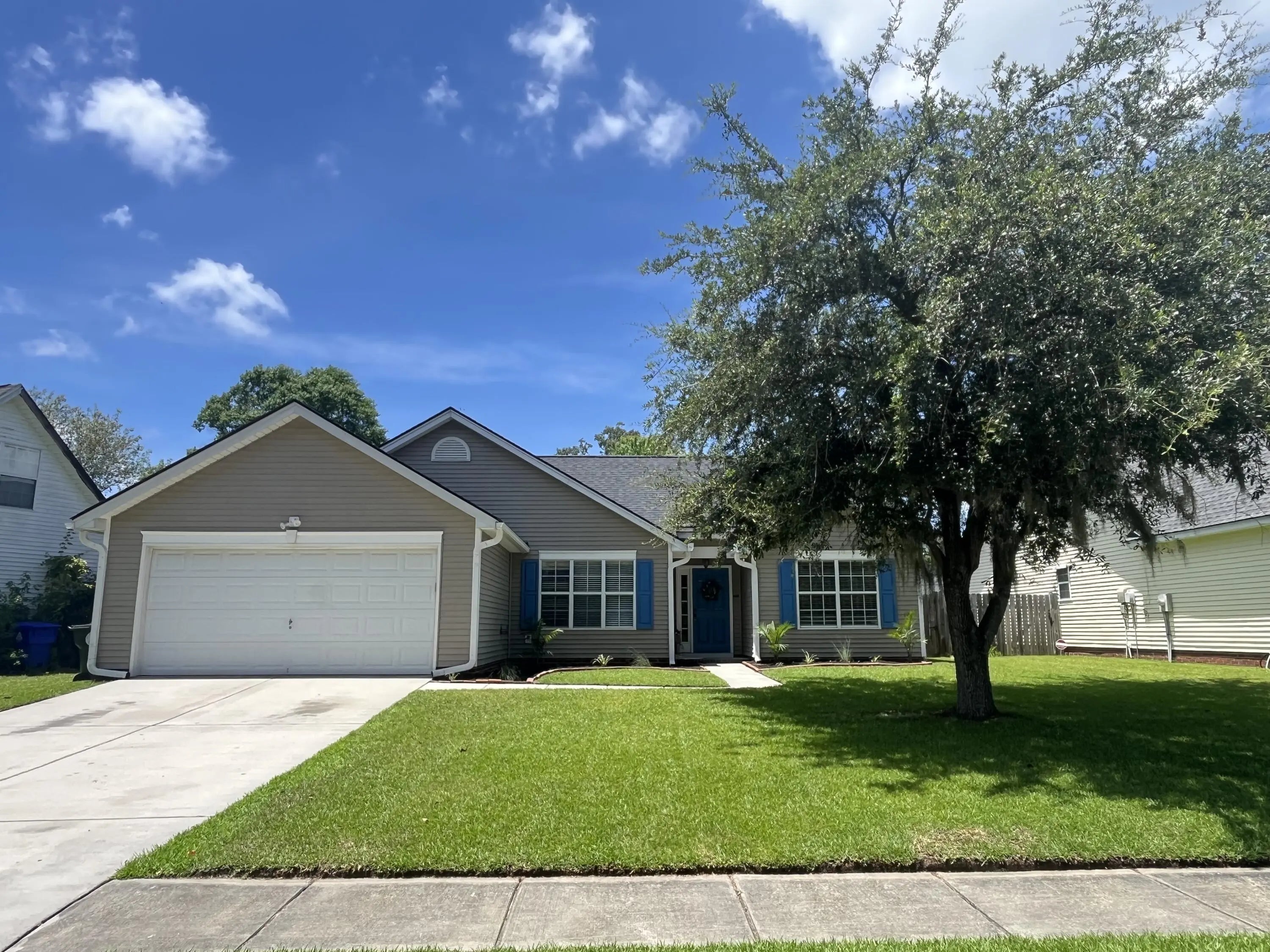 Photo of Listing #25019941