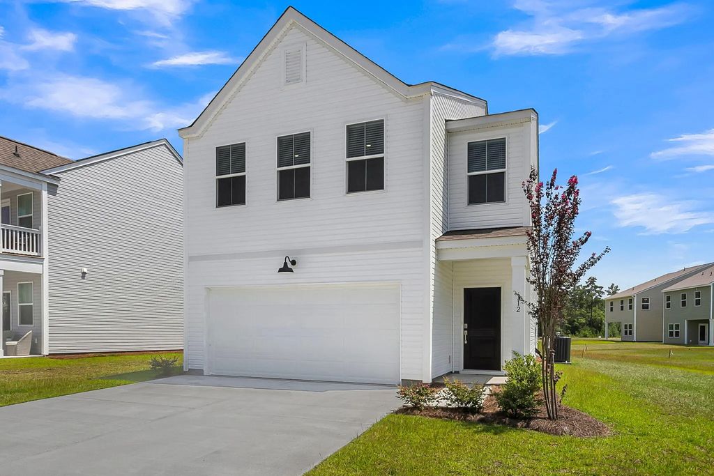 312 Clipper Court, Summerville
