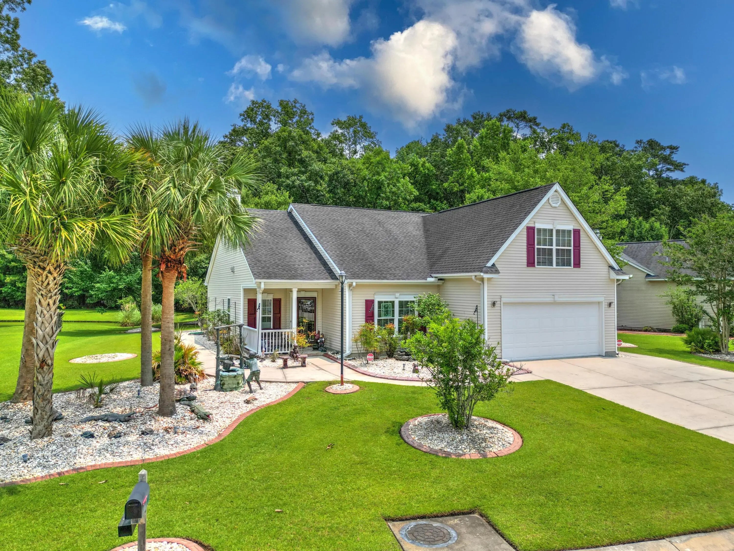 Photo of Listing #25015842