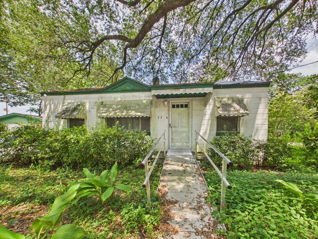 5504 Dobson Street, North Charleston