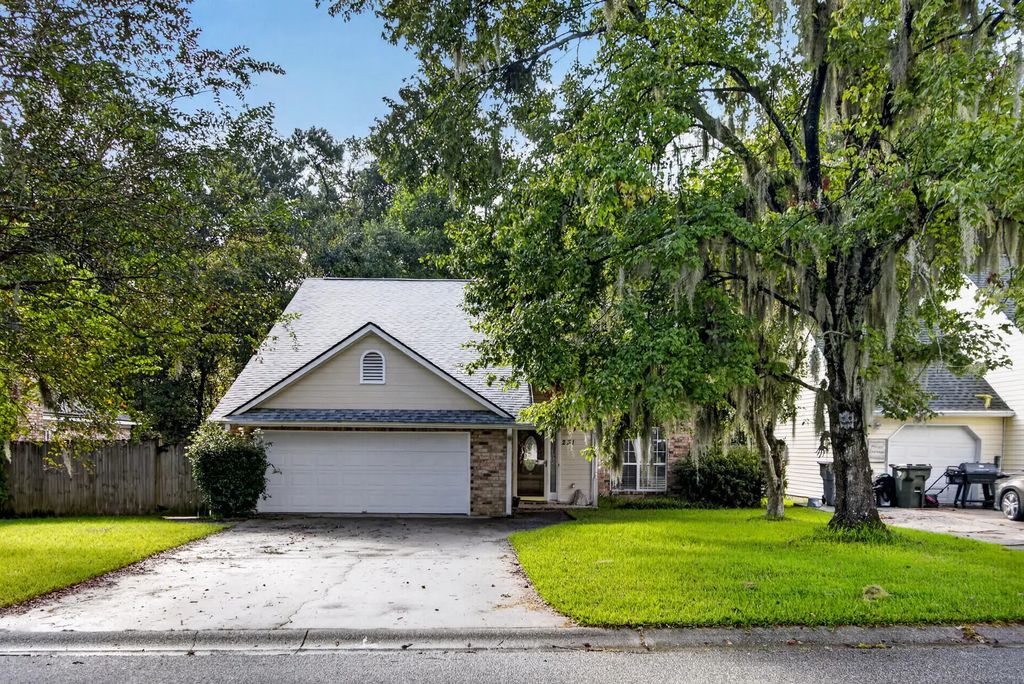 231 Houston Drive, Ladson